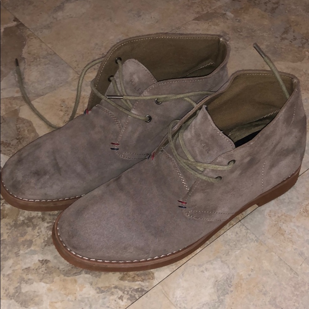 Tommy Hilfiger Suit Boots.